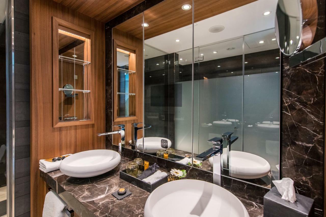 ホテル Faehrhaus Koblenz エクステリア 写真 Bathroom